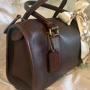 Vintage Coach Dark Brown Leather Satchel. The “doctor bag”